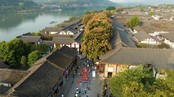 汇巨福配资 2025年四川省“最美绿道”系列赛阆中古城站 10月19日开跑